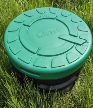 Camin pentru vane HDPE triplustrat H.500 negru cu capac verde 