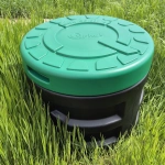 Camin pentru vane HDPE triplustrat H.500 negru cu capac verde 